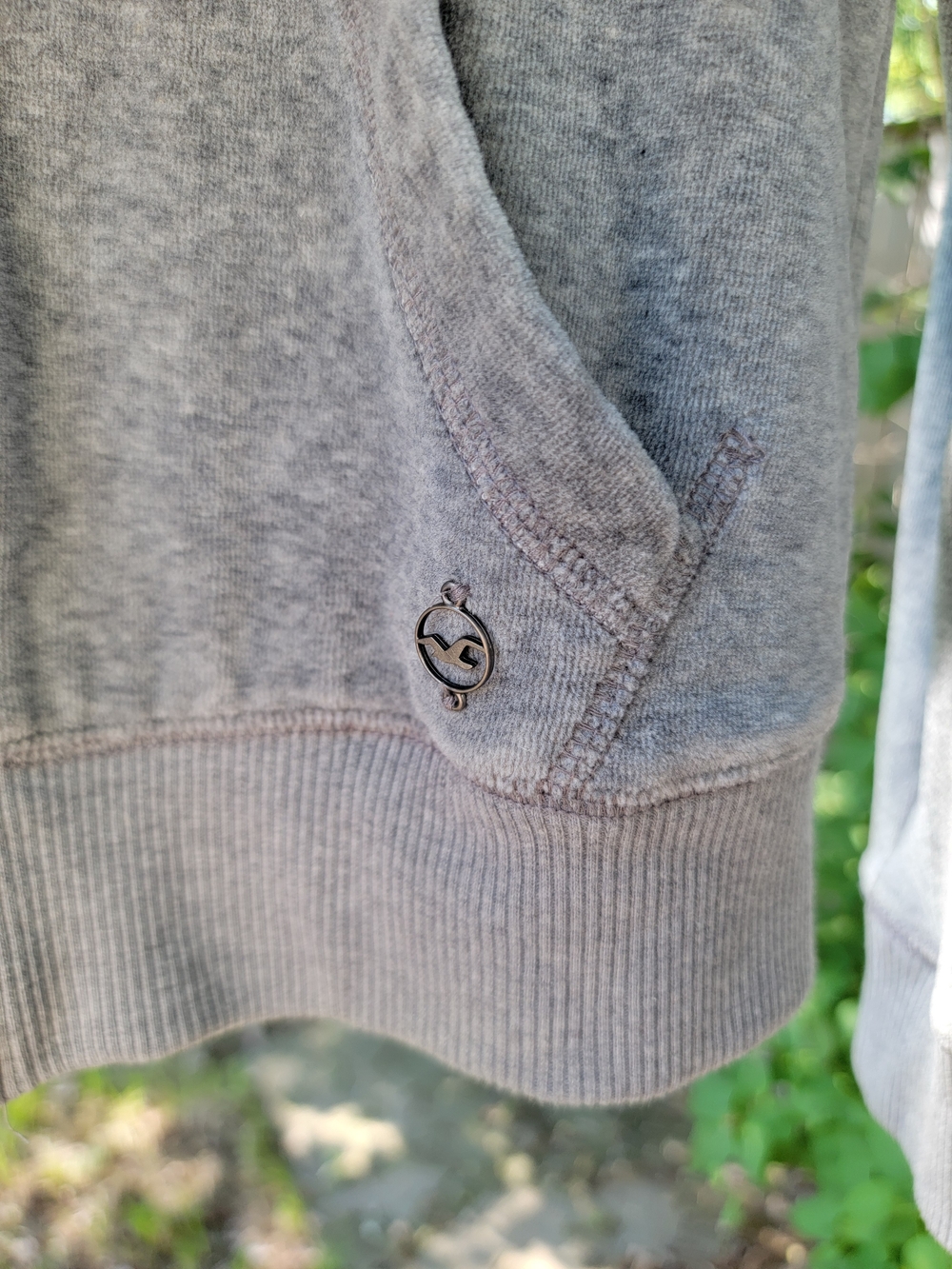 Hollister Heather Gray Full-Zip Hooded Sweatshirt - Picture 4 of 5